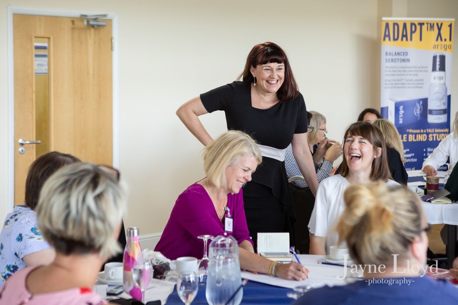 laughing with mandie holgate business and life coach